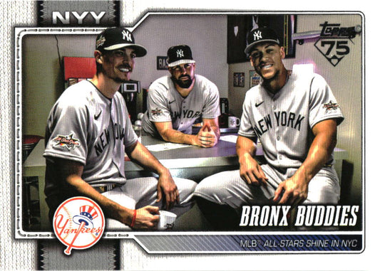 2026 Topps Bronx Buddies Sandglitter baseball